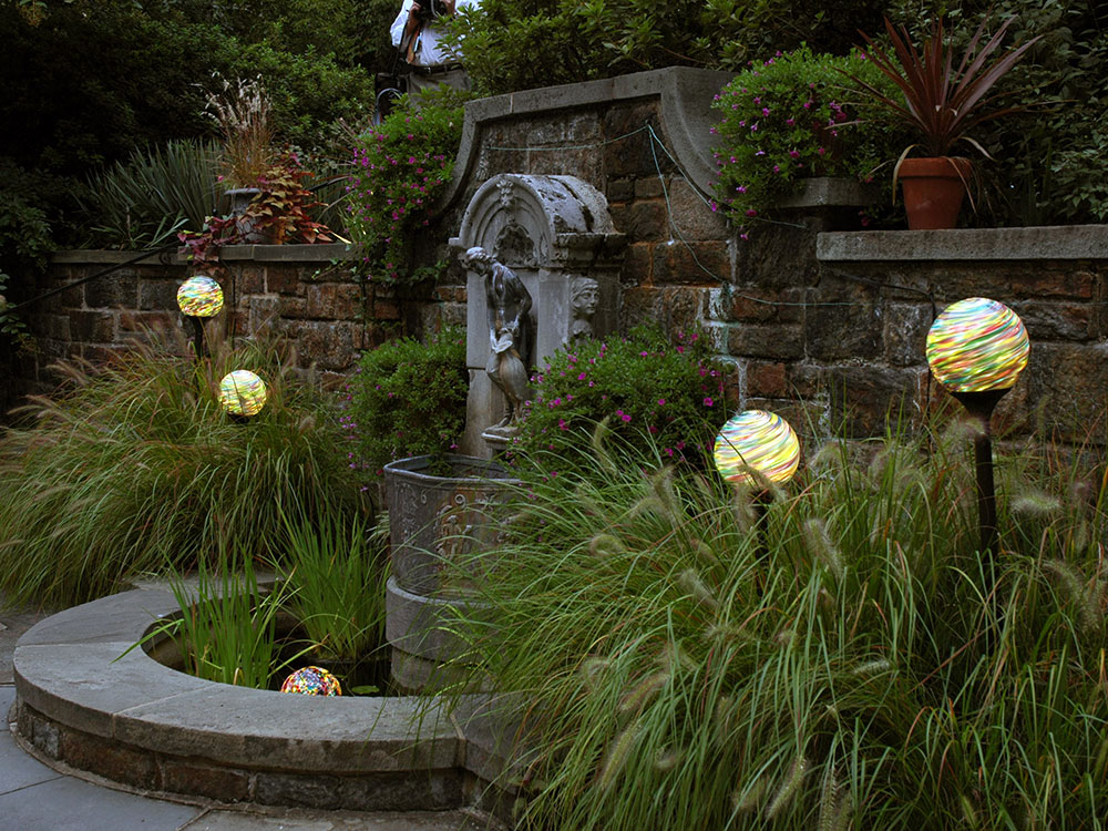 4 Eight inch Jupiter color patterns providing decorative water feature lighting